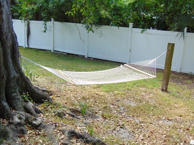 Building Photo - 2500 Ashton Rd