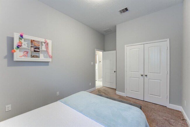 Building Photo - 20807 Tallow View Ln