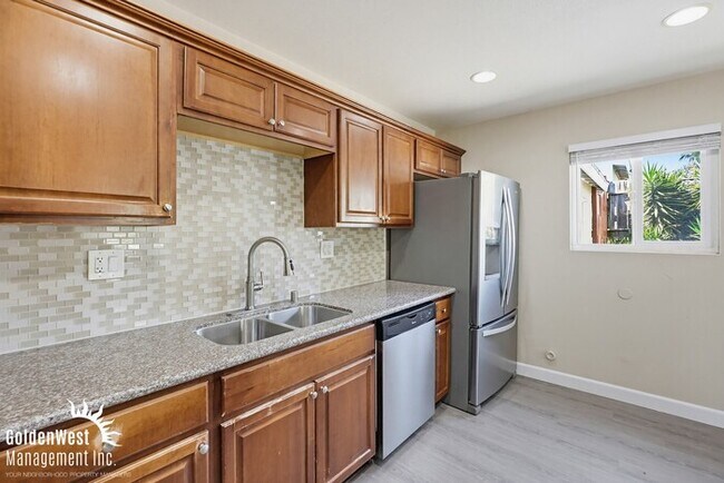 Building Photo - Updated 2Bdm 2Ba Home with Large Backyard in National City!