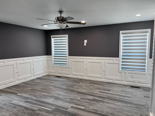 Building Photo - Wonderful remodeled 4 bedroom, 3 bathroom ...