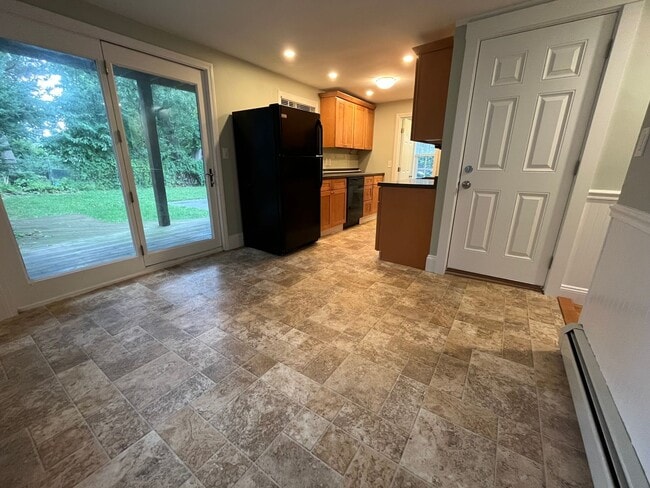 Building Photo - 44 Charnock St