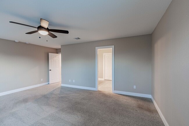 Building Photo - 1605 Constanta Dr