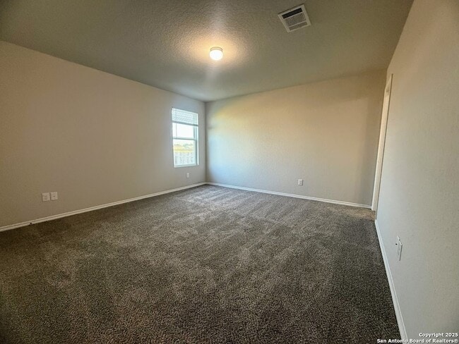 Building Photo - 1824 Heather Glen Dr