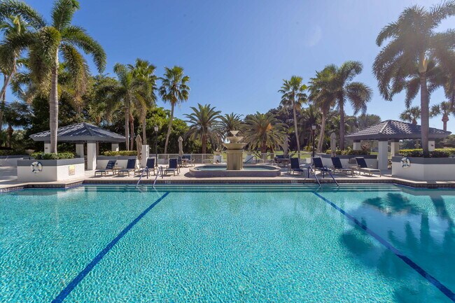 Building Photo - 500 SE Mizner Blvd