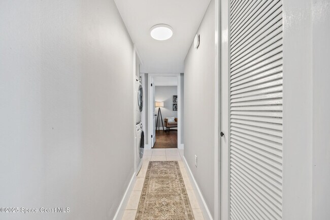 Building Photo - 2700 N Hwy A1A
