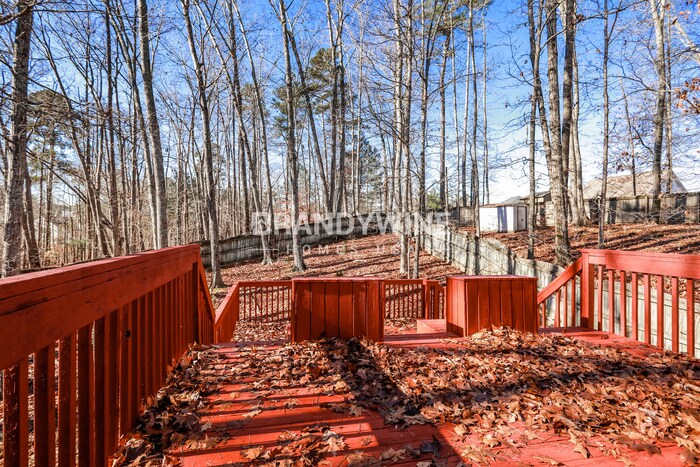 Building Photo - 1418 Wilkes Ive Dr