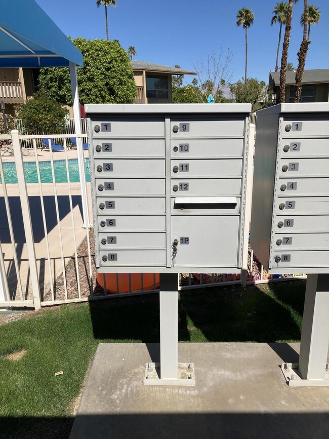 Building Photo - 77805 California Dr