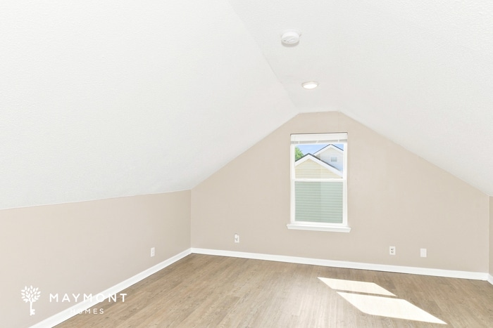Building Photo - 4041 New Grange Cir