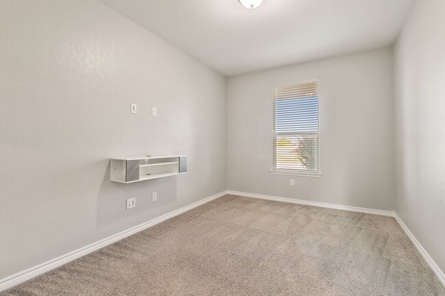 Building Photo - 8326 Belgard Cove