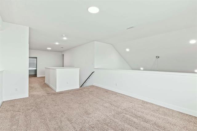 Building Photo - 4424 Overbrook Dr