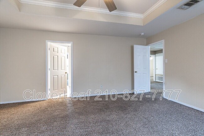 Building Photo - 4011 Bulverde Pkwy