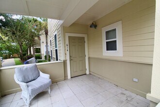 Building Photo - 30 N Wildflower Dr