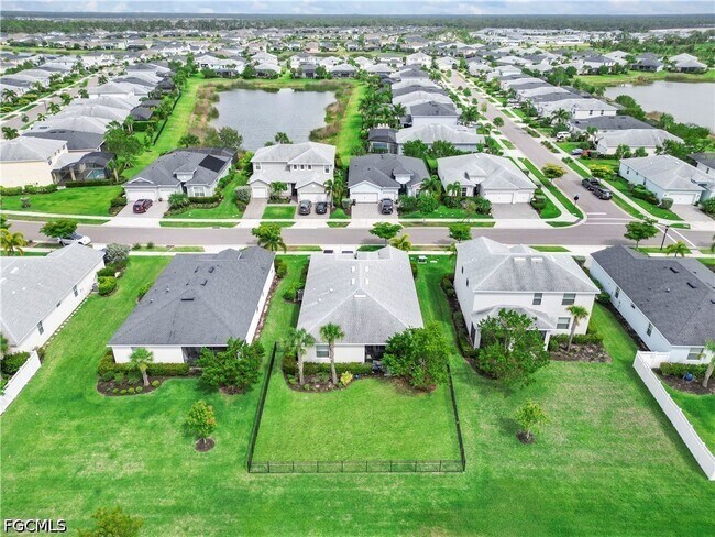 Building Photo - 17684 Corkwood Bend Trail