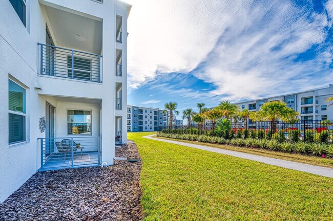 Building Photo - 3180 Paradox Cir