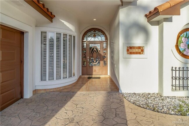 Building Photo - 22 Easy St