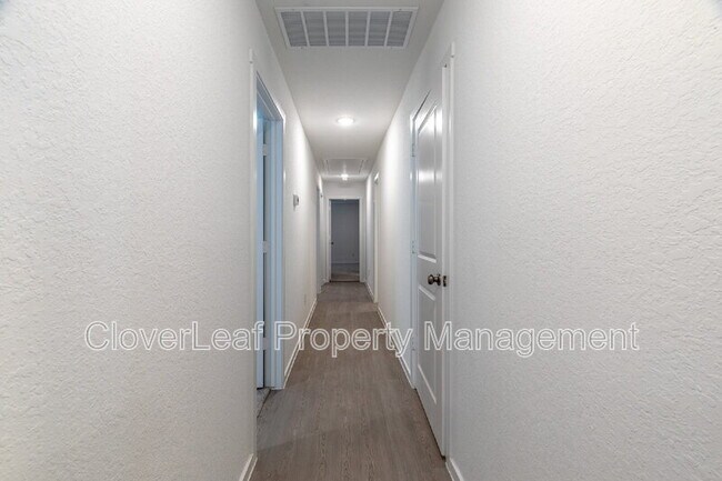 Building Photo - 3626 Amber Glade