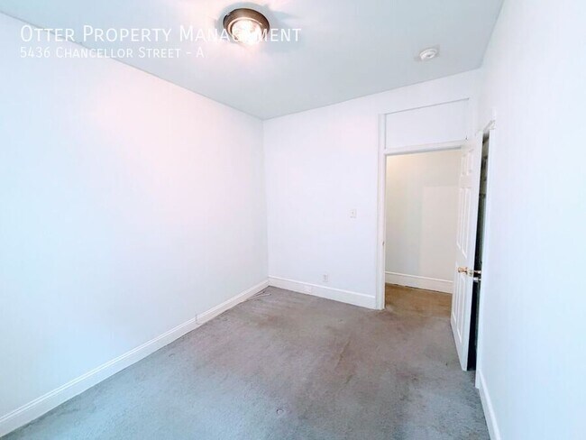 Building Photo - 5436 Chancellor St