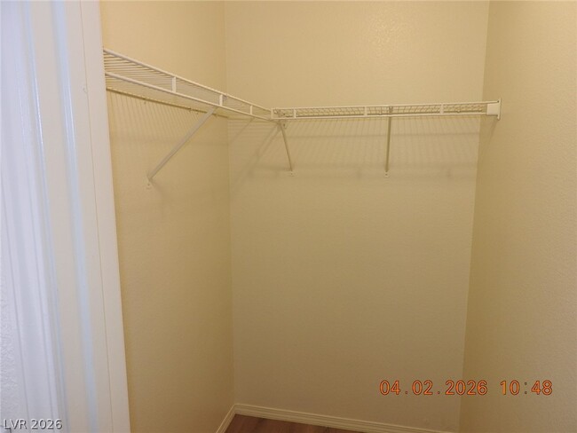 Building Photo - 906 Valetta Flat Ave