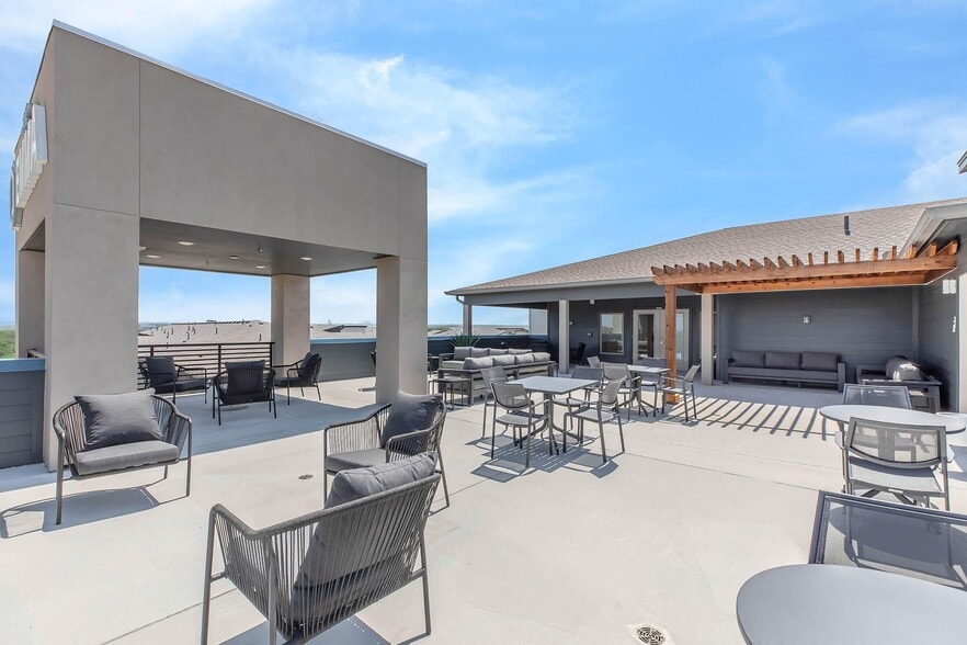 Building Photo - 3751 Heritage Towne Blvd.