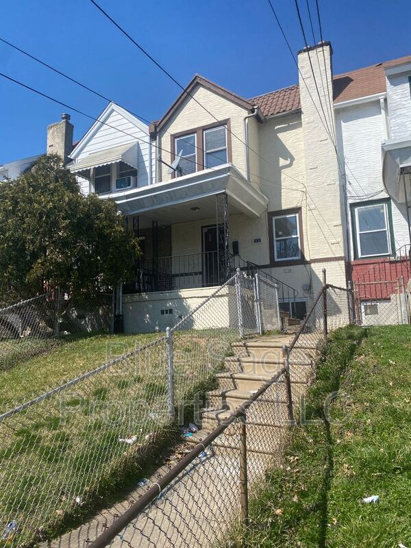 Primary Photo - 7139 Greenwood Ave