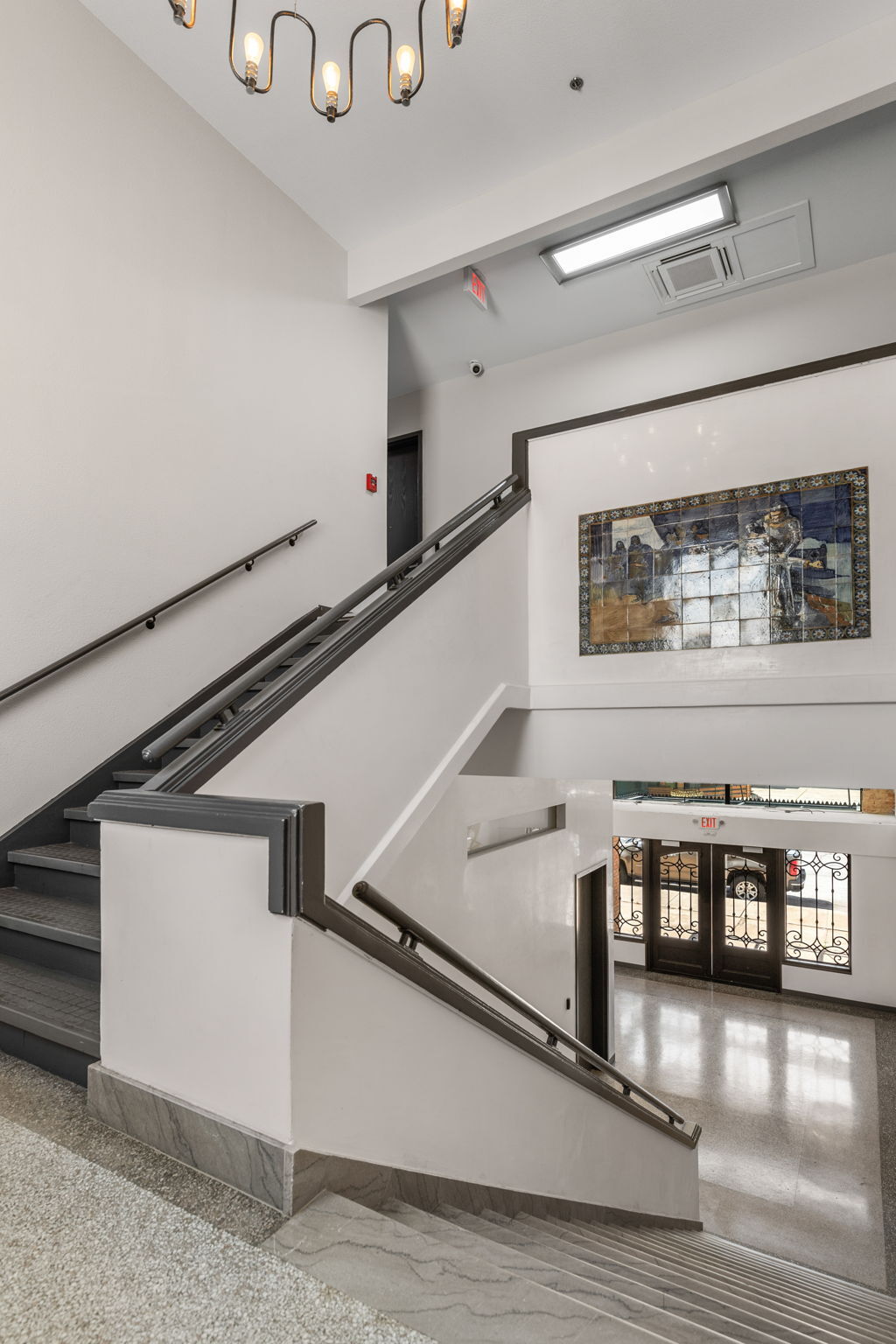 Building Photo - 901 9th St