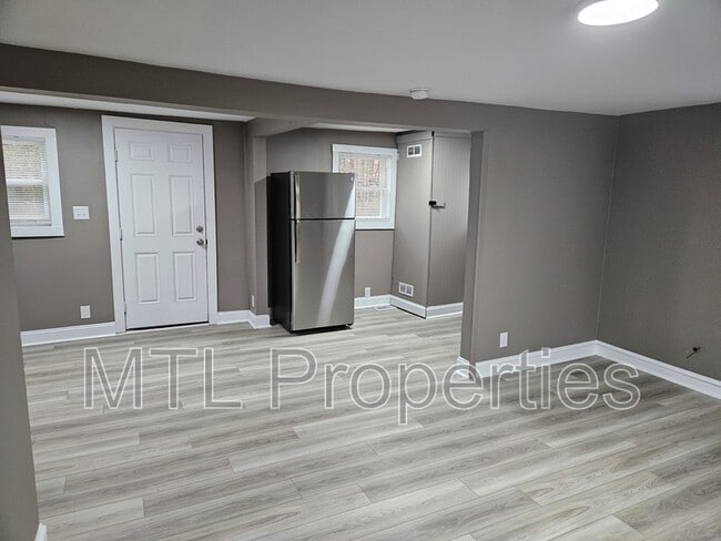 Building Photo - 6521 Rumple Rd