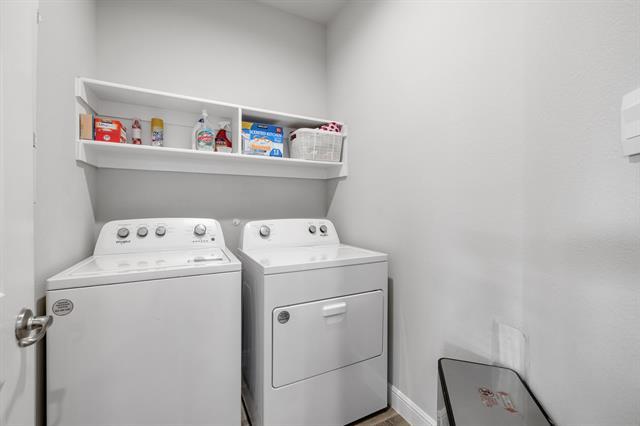 Building Photo - 14633 Caelum Dr
