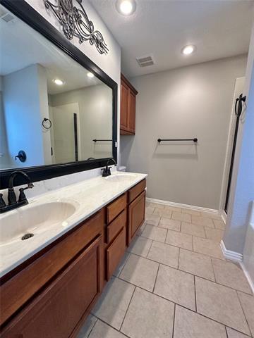 Building Photo - 4905 Spur Ridge Ct