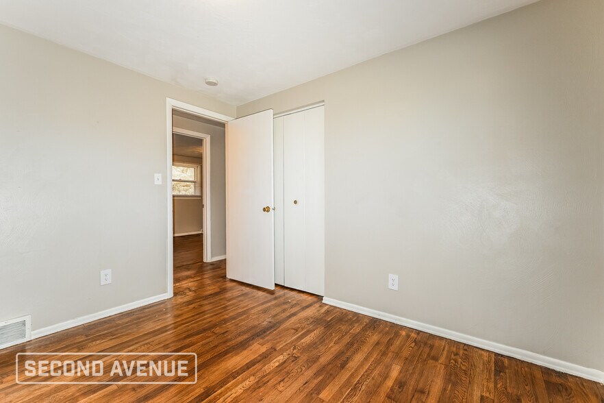 Building Photo - 321 Cypress Hill Dr