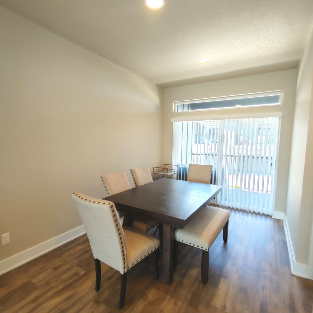 Building Photo - 17215 SW Goldcrest Ln