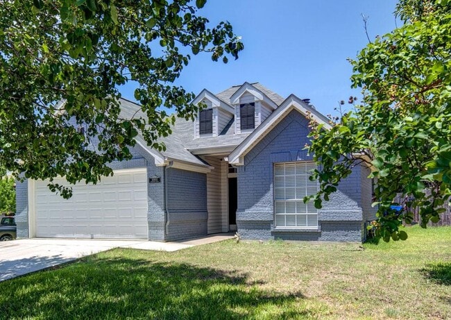 Building Photo - 16900 Simsbrook Dr