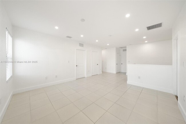 Building Photo - 13229 SW 271st Ter