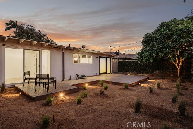 Building Photo - 2015 Irvine Ave