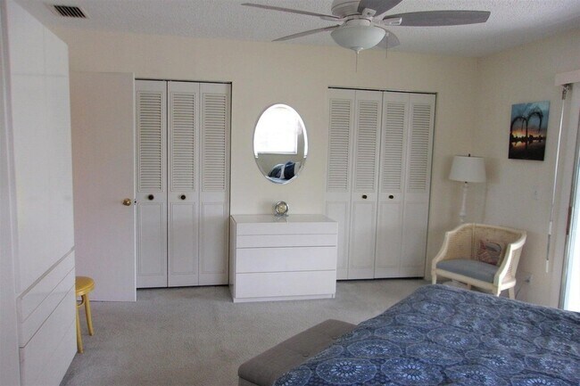 Building Photo - 1225 NW 21st St