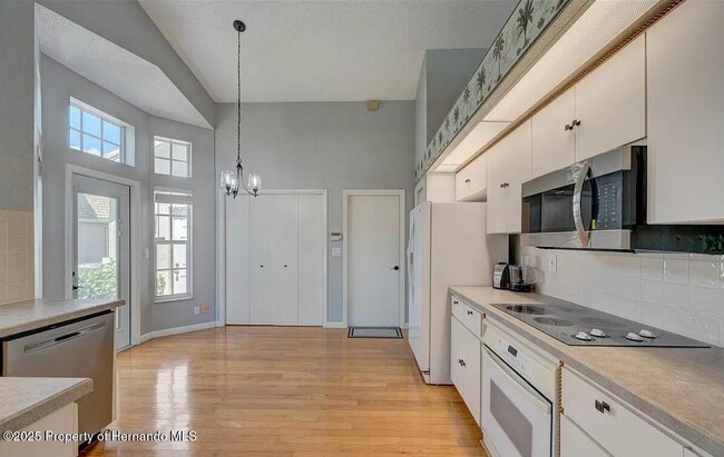 Building Photo - 9178 Rhett Ln