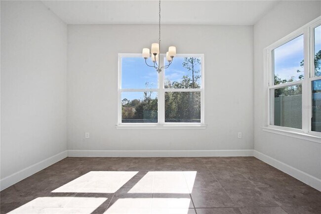 Building Photo - 1501 Leamington Ln