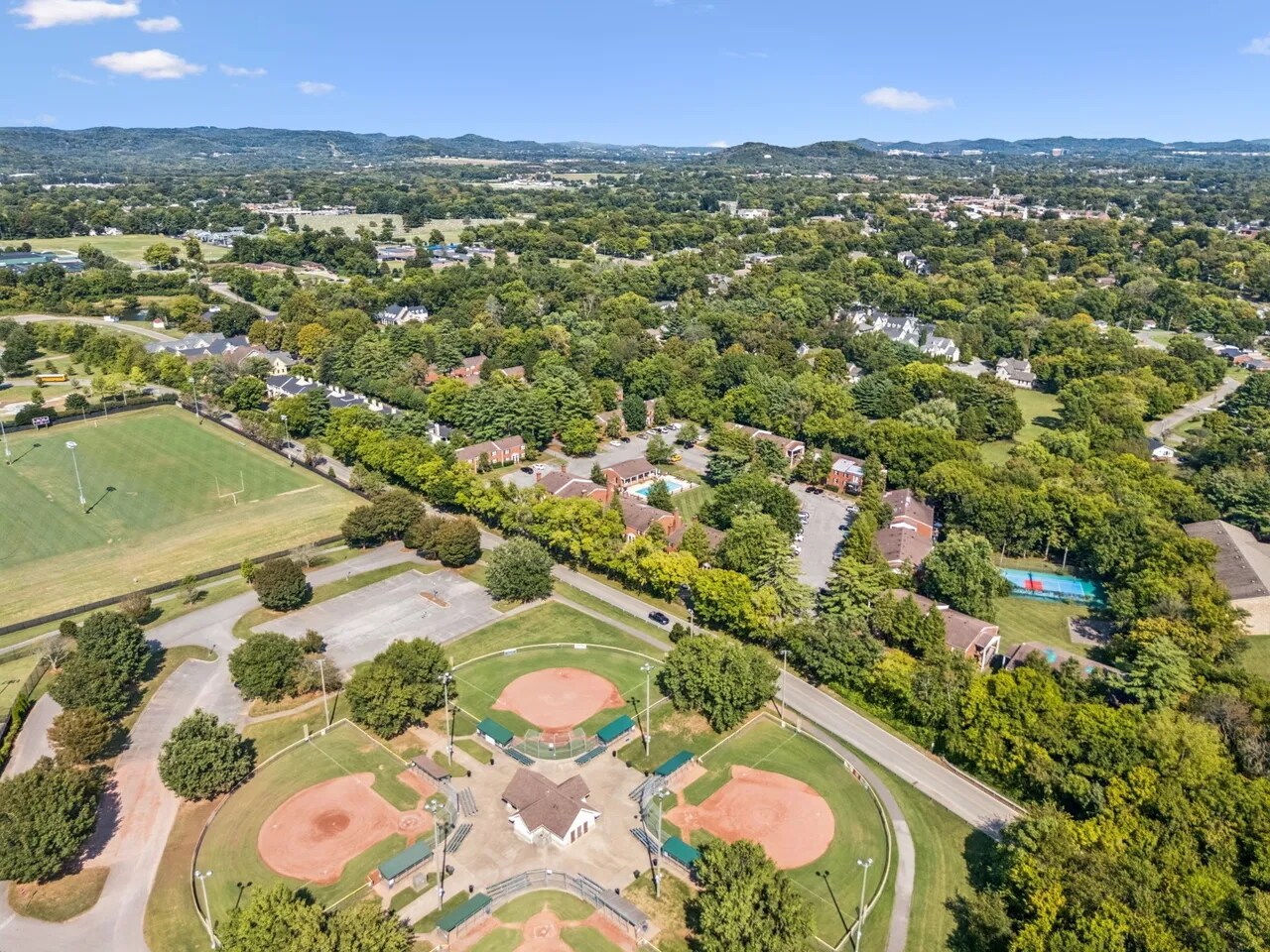 Building Photo - 601 Boyd Mill Ave