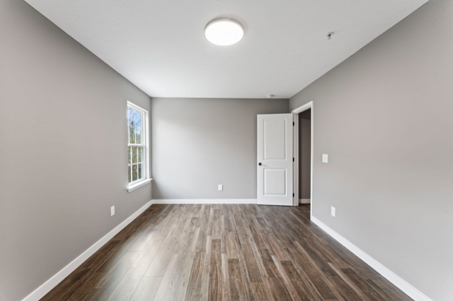 Building Photo - 139Dixon Dr