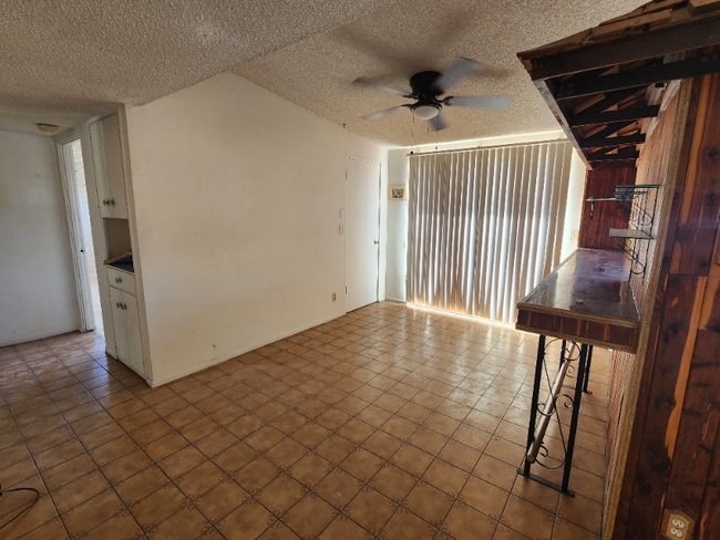 Building Photo - 7049 E Elbow Bay Dr