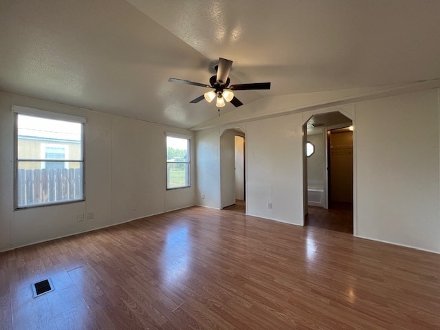 Building Photo - 48 Willowbrook Ct