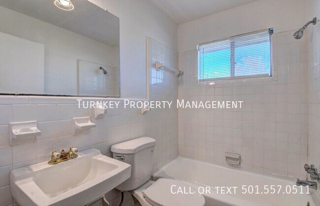 Building Photo - 5604 B St