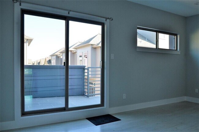 Building Photo - 1708 Winter St