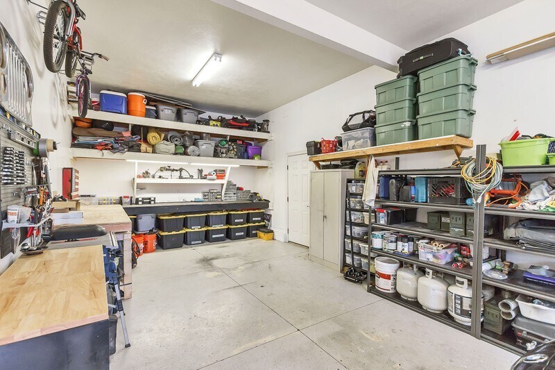 Building Photo - 13866 Markham Peak Cir