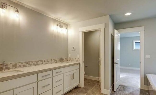 Building Photo - 8818 223rd Place SW