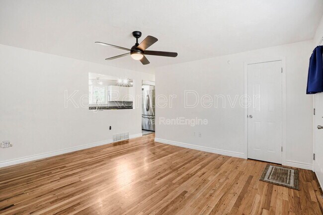 Building Photo - 330 Depew St