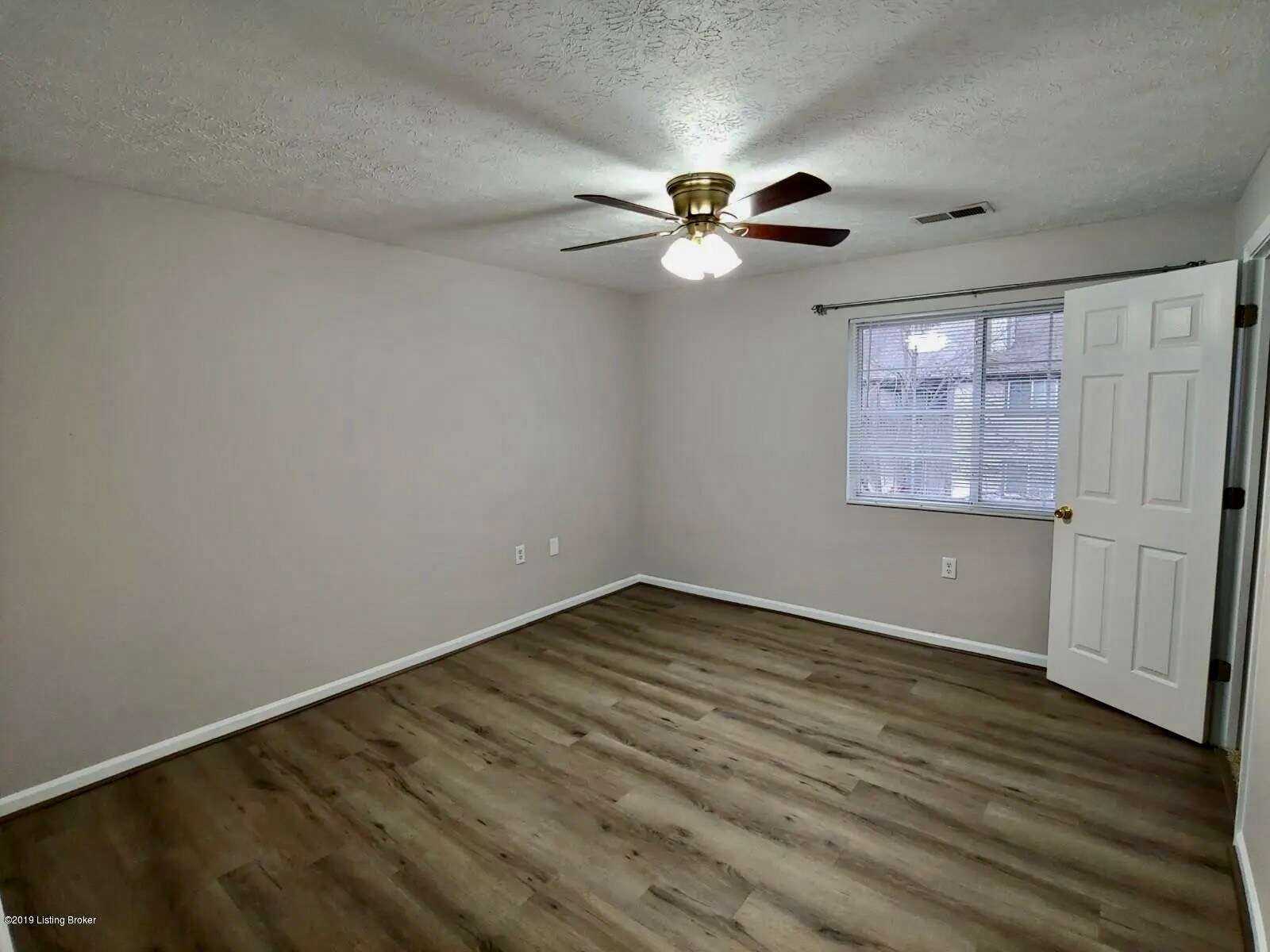 Building Photo - 10405 Trotters Pointe Dr