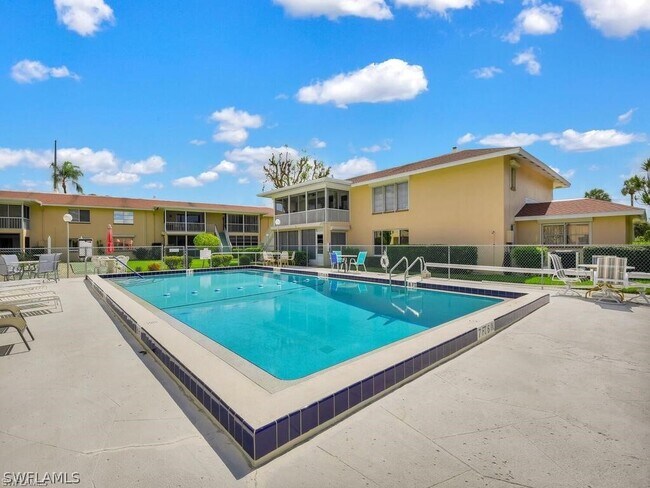 Building Photo - 4012 Coronado Pkwy