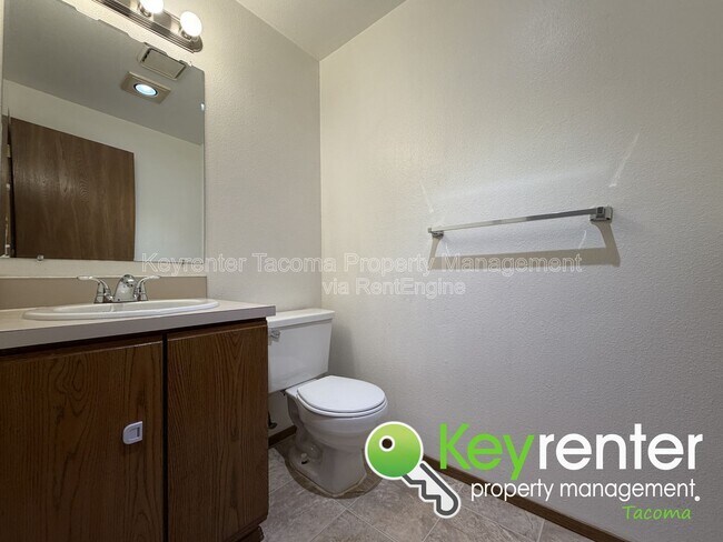 Building Photo - 7410 63rd St Ct W