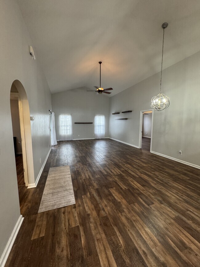 Building Photo - 2016 Saltwater St