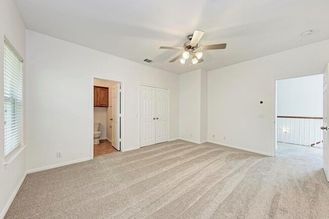 Building Photo - 1906 W 42nd St